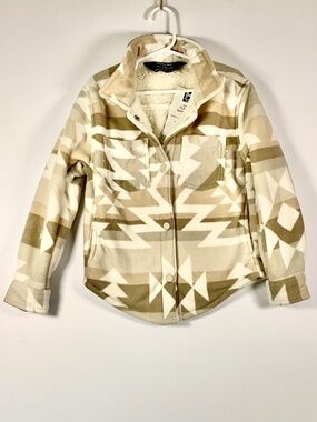 Member’s Mark Girls Snap Front Sherpa Lined Fleece Shacket Tan Cream Geometric